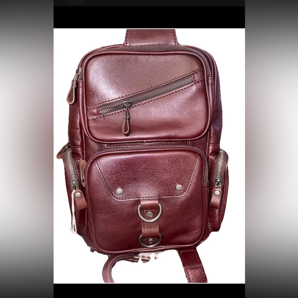 Men's Classic Leather crossbody messenger bag all leather good quality.